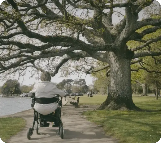 Mobility scooter vs Electric wheelchair - eezychair